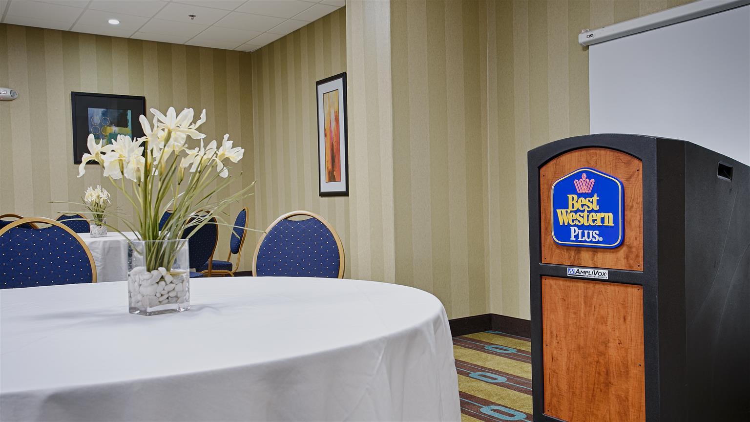 Best Western Savannah Airport Inn & Suites Pooler Esterno foto