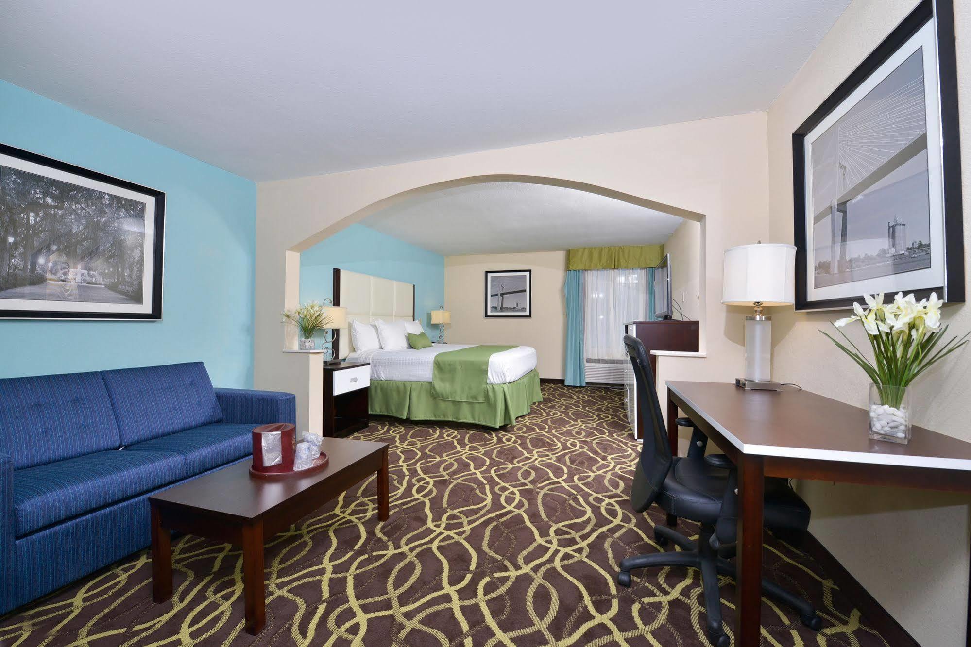 Best Western Savannah Airport Inn & Suites Pooler Esterno foto